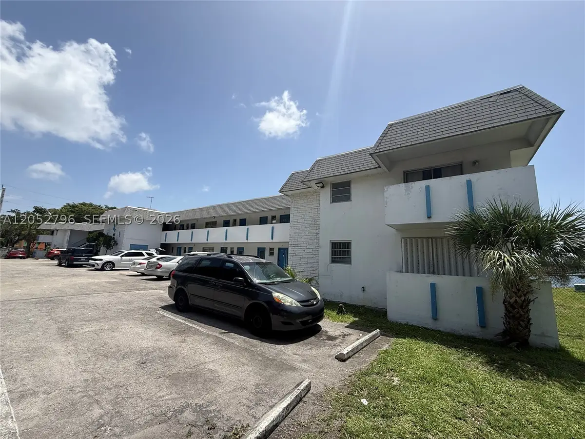 19051 NE 2nd Ave #1517, Miami, FL 33179 - #1
