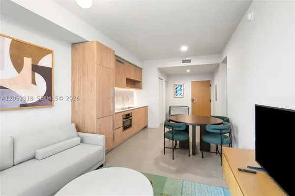11 NE 6th St #2204, Miami, FL 33132