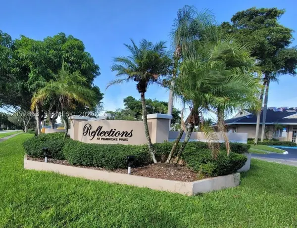 2421 NW 96th Ter #20J, Pembroke Pines, FL 33024