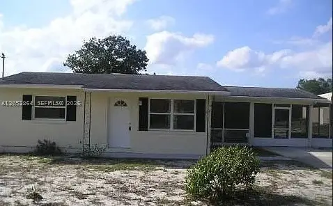 124 Hallmark Ave, Lake Placid, FL 33852