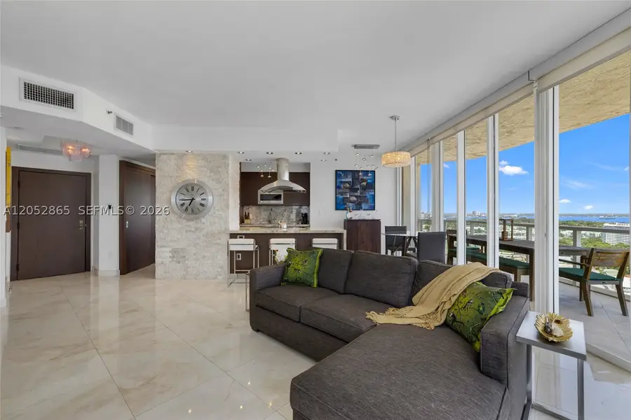 7330 Ocean Ter #2604, Miami Beach, FL 33141 - #3