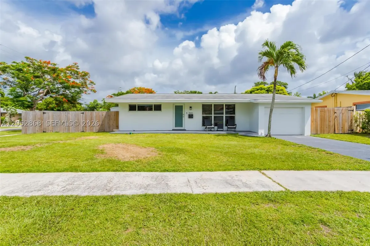 7400 NW 23rd St, Sunrise, FL 33313 - #1