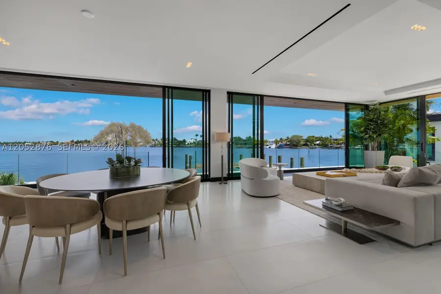 1141 N Biscayne Point Rd, Miami Beach, FL 33141 - #3