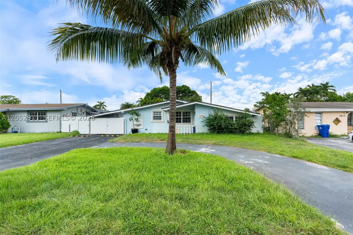 7501 Granada Blvd, Miramar, FL 33023 - #1