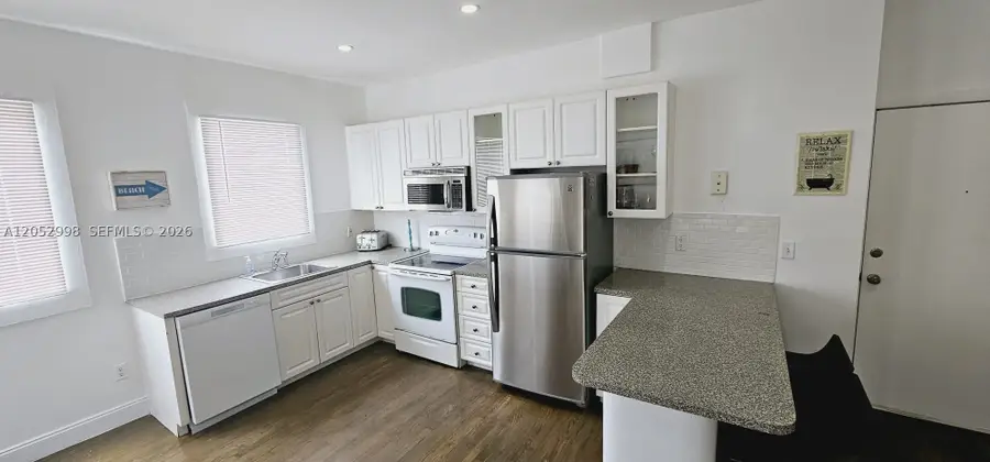 842 Meridian Ave #3D, Miami Beach, FL 33139 - #2