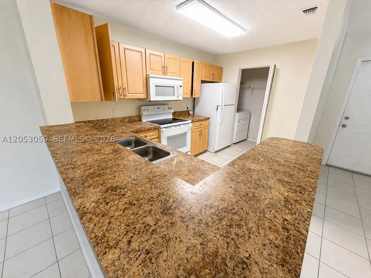 11211 W Atlantic Blvd #108, Coral Springs, FL 33071 - #1