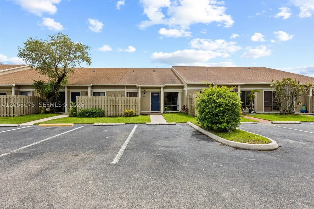 11166 NW 37th St, Sunrise, FL 33351 - #1