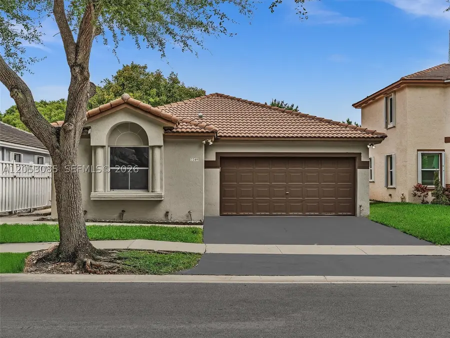 7249 NW 1st Mnr, Plantation, FL 33317 - #2