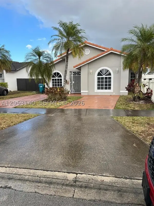 4911 SW 142nd Pl, Miami, FL 33175