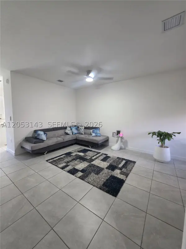 12880 SW 231st St, Miami, FL 33170