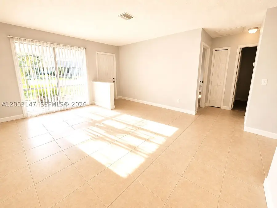 96 SE Norfolk Blvd, Stuart, FL 34997 - #3