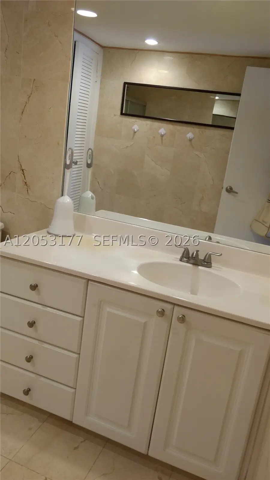 19390 Collins Avenue #1014, Sunny Isles Beach, FL 33160 - #2