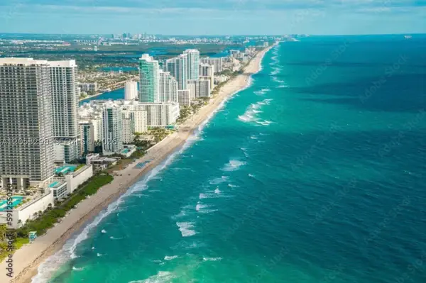 17570 Atlantic Blvd #105, Sunny Isles Beach, FL 33160
