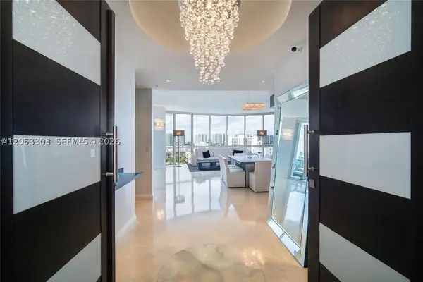 18101 Collins Ave #1101, Sunny Isles Beach, FL 33160