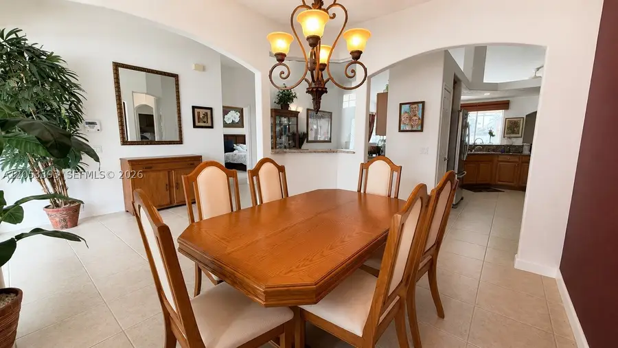 1860 SE Gaskins Cir, Port Saint Lucie, FL 34952 - #3