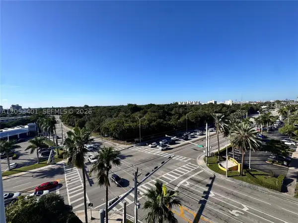 13499 Biscayne Blvd #703, North Miami, FL 33181