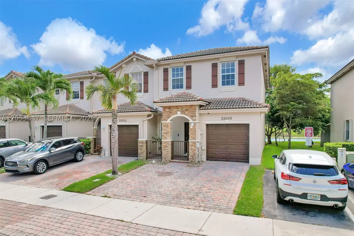 22019 SW 92nd Pl, Cutler Bay, FL 33190 - #1