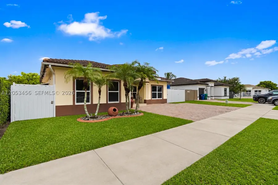 25501 SW 132nd Ave, Homestead, FL 33032 - #2