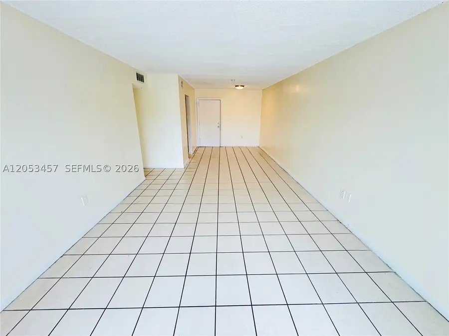 3610 NW 21st St #205, Lauderdale Lakes, FL 33311 - #2