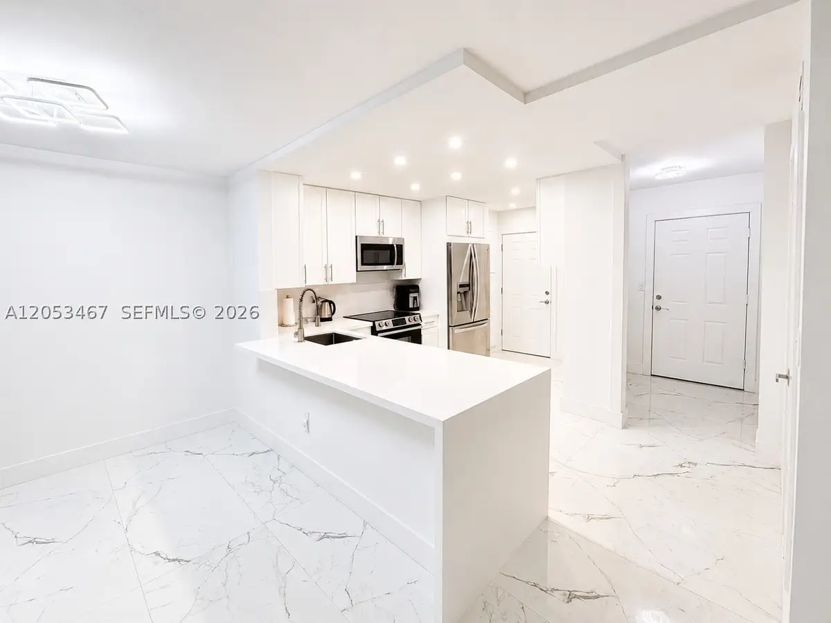 1750 NE 191st St #605-1, Miami, FL 33179 - #1