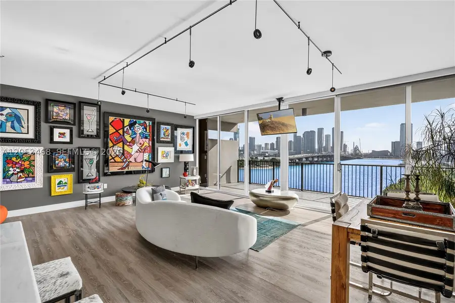 1000 Venetian Way #810, Miami Beach, FL 33139 - #3