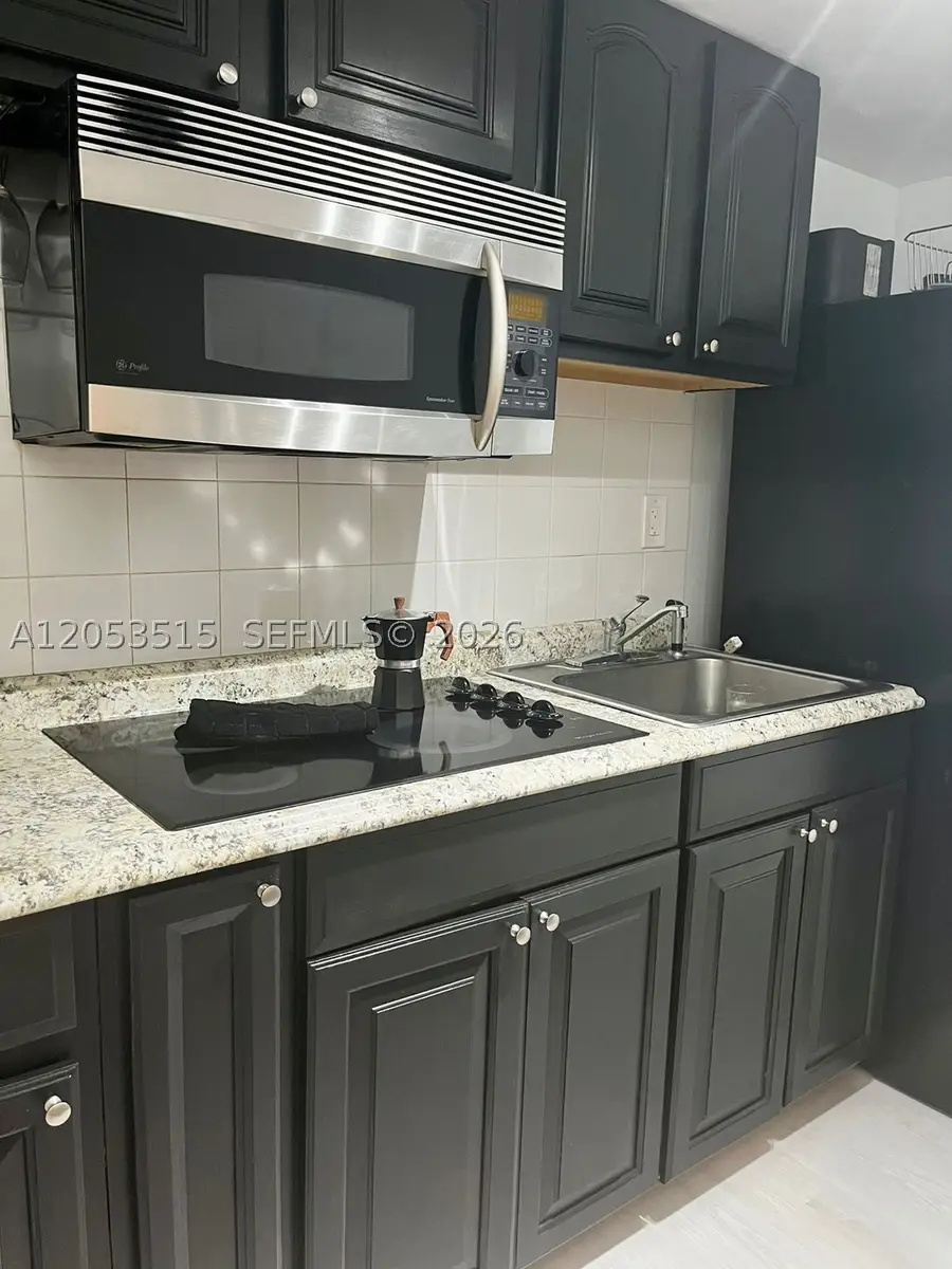 18071 Biscayne Blvd #1402, Aventura, FL 33160 - #2