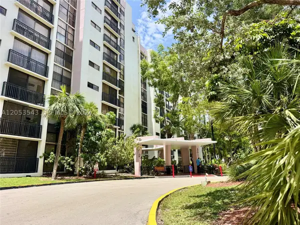 17011 N Bay Rd #117, Sunny Isles Beach, FL 33160