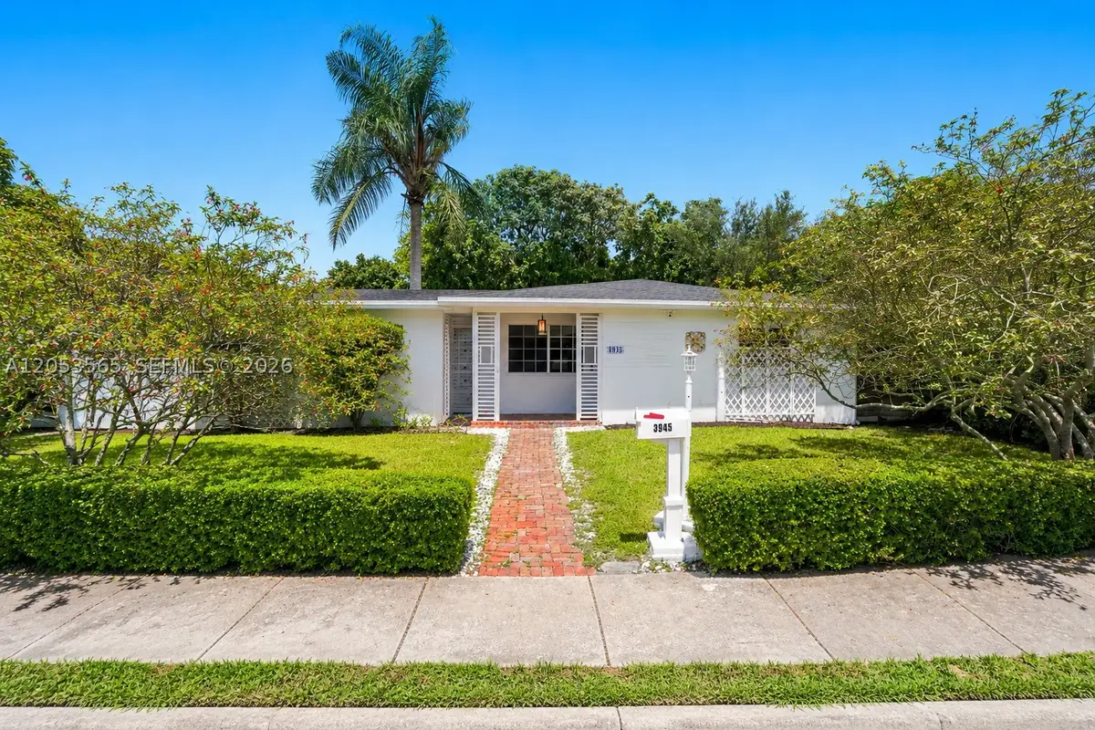 3945 SW 61st Ave, Miami, FL 33155 - #1