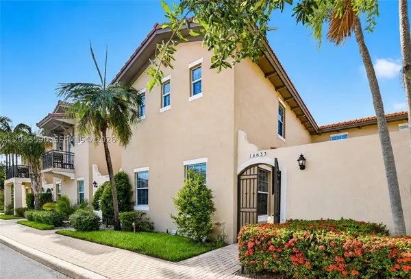 14633 SW 13th St, Pembroke Pines, FL 33027