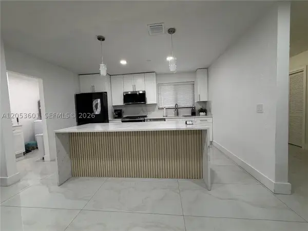4700 NW 1st Ct, Plantation, FL 33317