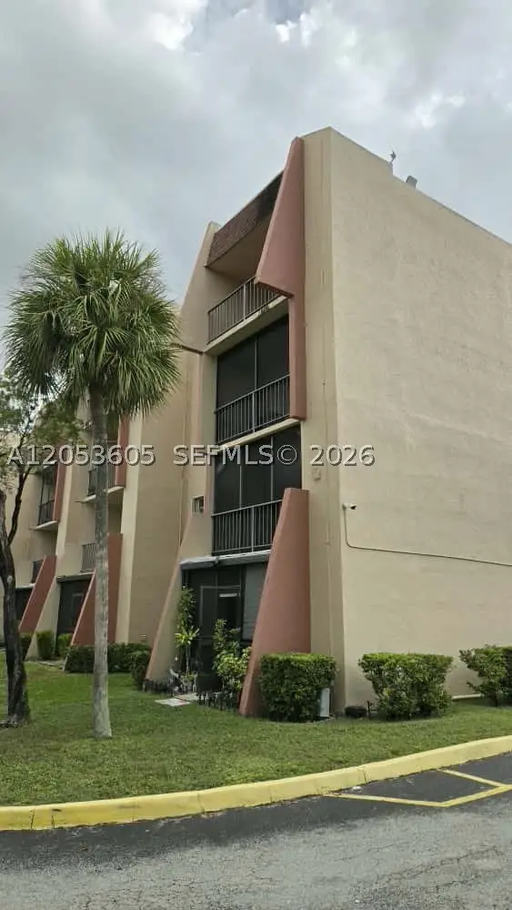 13707 Kendale Lakes Cir #PH11, Miami, FL 33183 - #1
