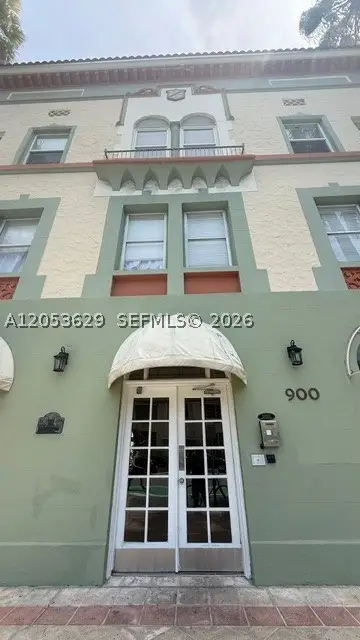 900 16th St #104, Miami Beach, FL 33139 - #1