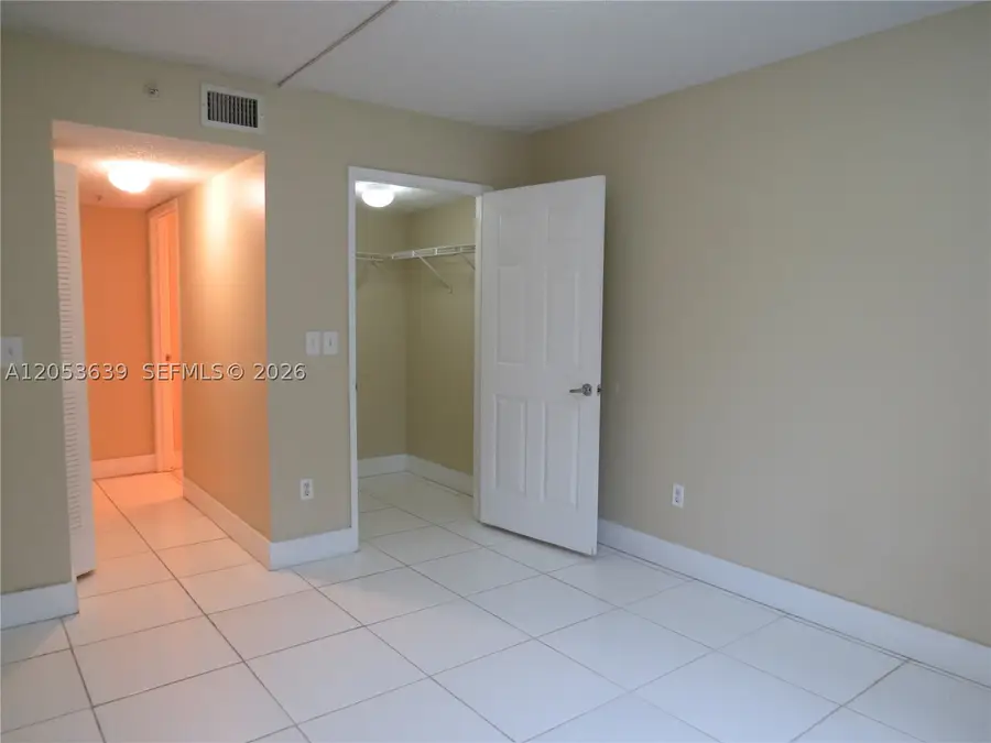 2640 S University Dr #101, Davie, FL 33328 - #3