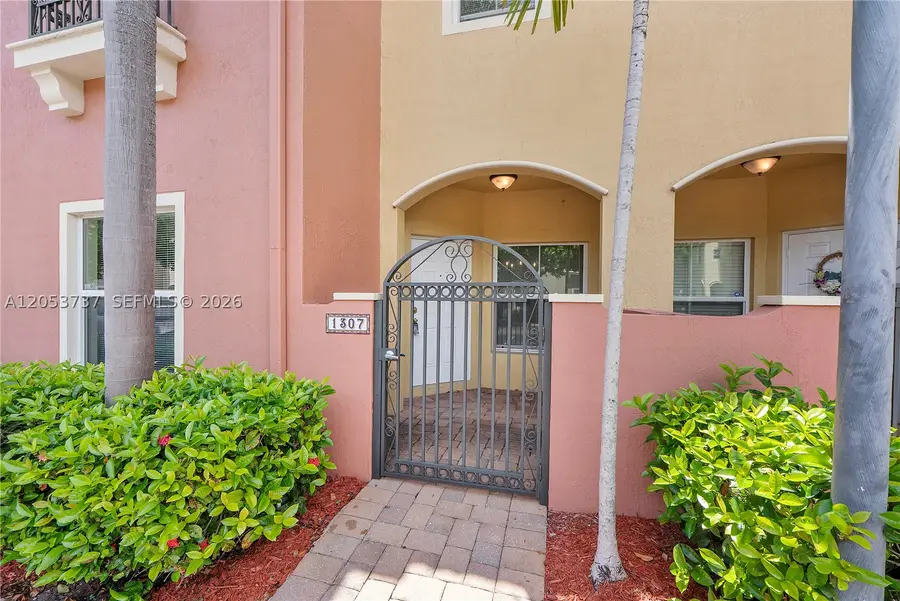 2851 W Prospect Rd #1307, Tamarac, FL 33309 - #2