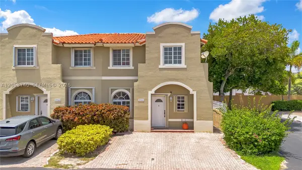 7711 SW 94th Ter, Miami, FL 33156
