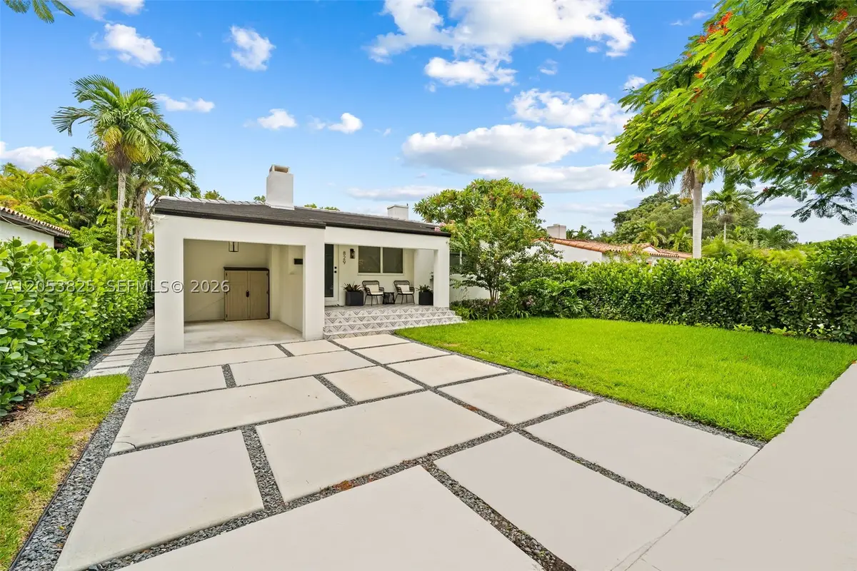 829 Granada Groves Ct, Coral Gables, FL 33134 - #1