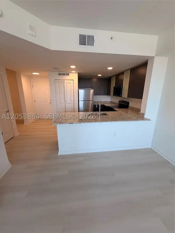 5563 Millenia Park Blvd #310, Orlando, FL 32839