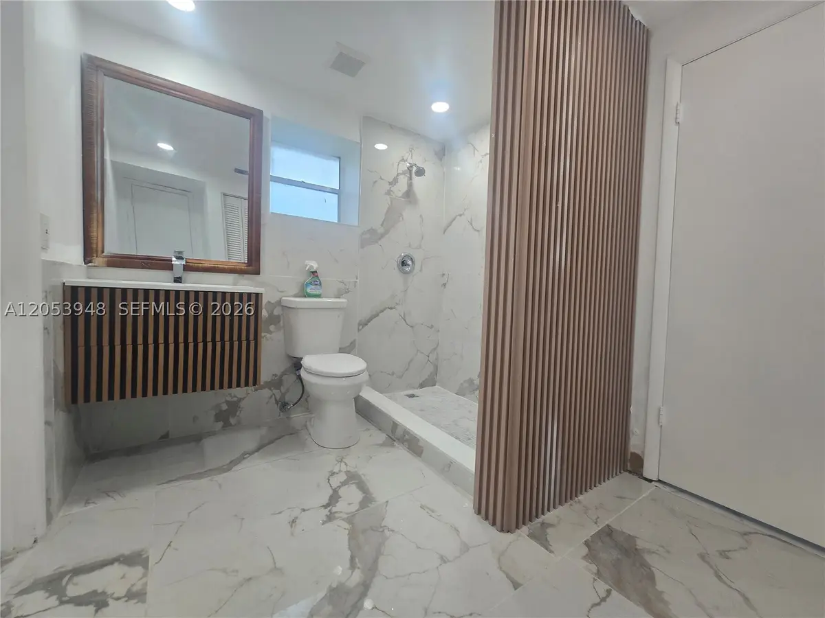 6070 W 18th Ave #213, Hialeah, FL 33012 - #1