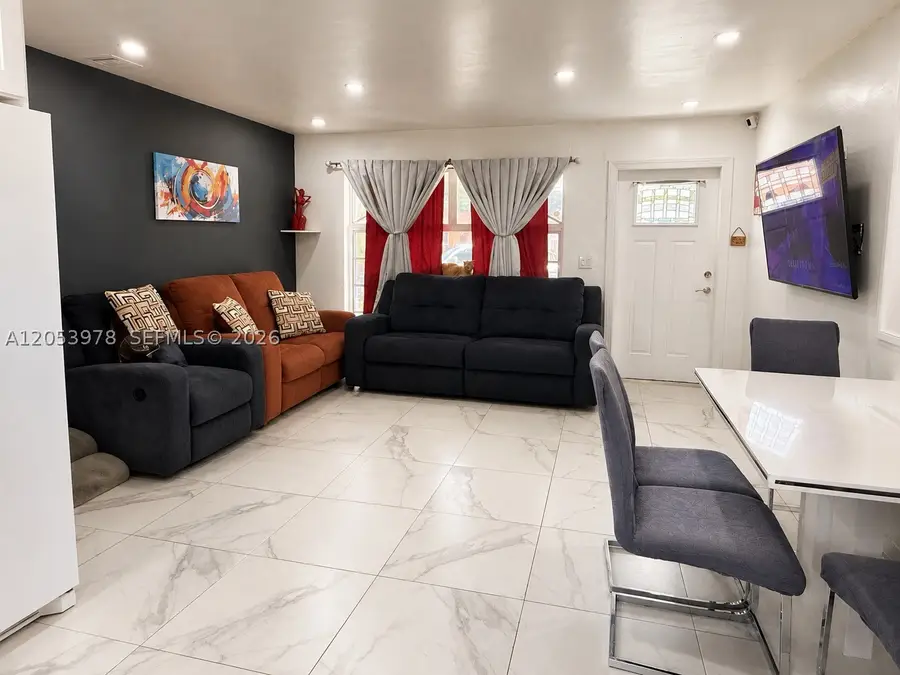 6237 SW 23rd St, Miramar, FL 33023 - #3