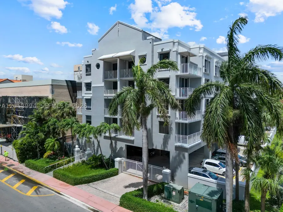 2642 Collins Ave #303, Miami Beach, FL 33140 - #2