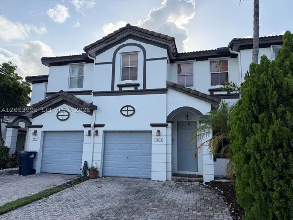 7651 NW 114th Path, Doral, FL 33178