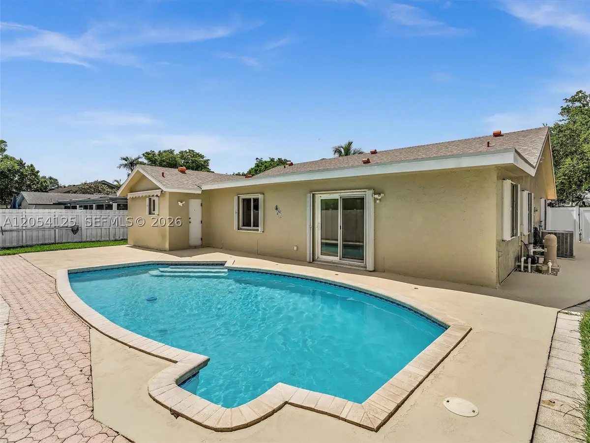 10149 NW 21 St, Pembroke Pines, FL 33026 - #1