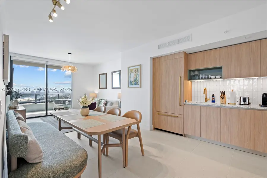 159 NE 6th St #2415, Miami, FL 33132 - #2