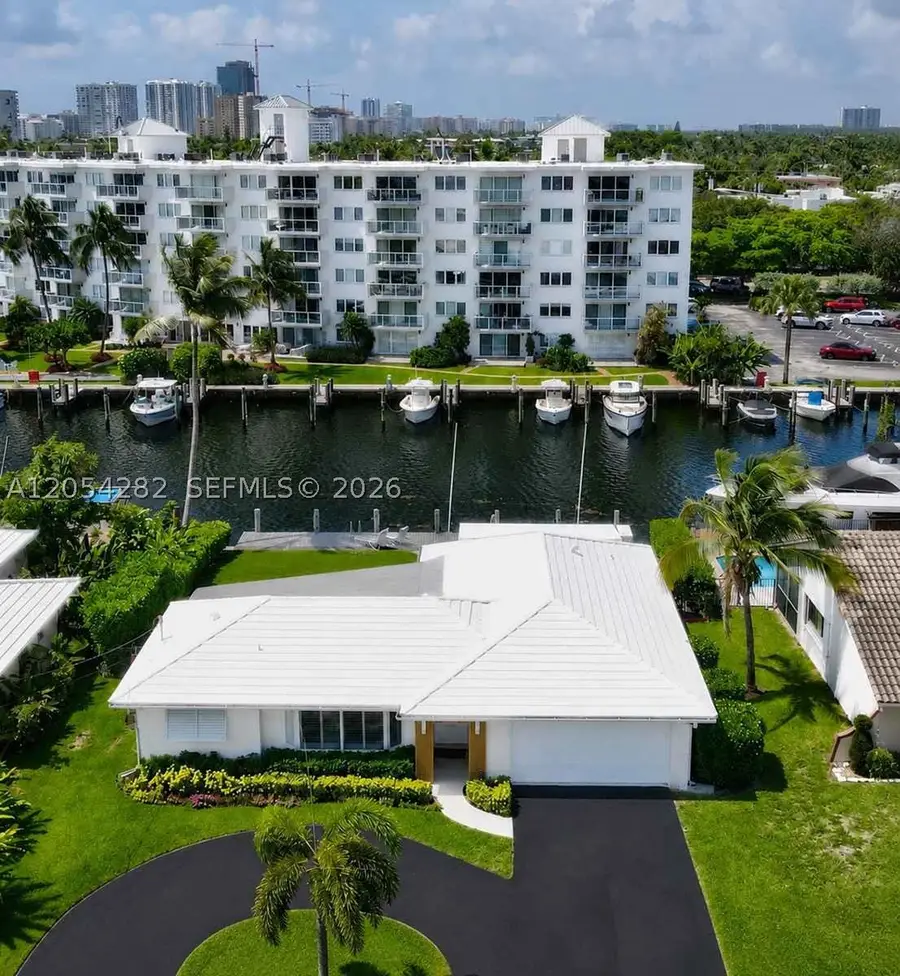 2762 NE 3rd St, Pompano Beach, FL 33062 - #3