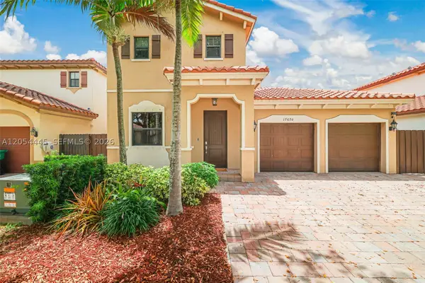 17670 SW 154th Pl, Miami, FL 33187