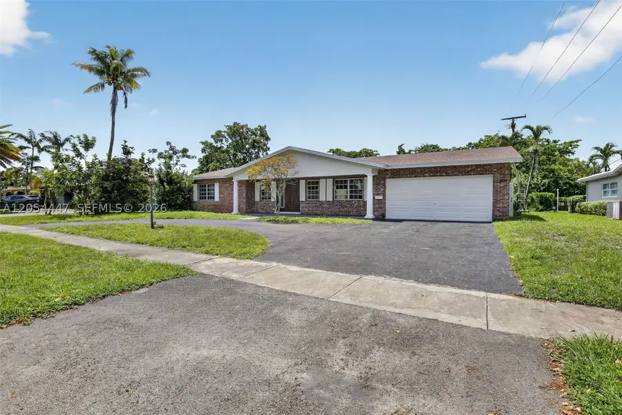 5620 SW 8th St, Plantation, FL 33317 - #3