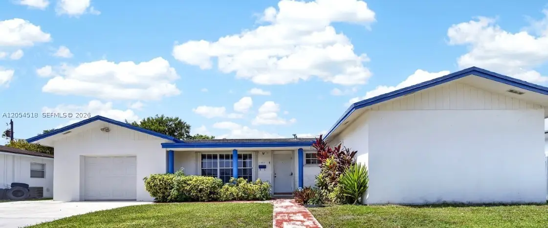 12021 SW 174th St, Miami, FL 33177 - #1