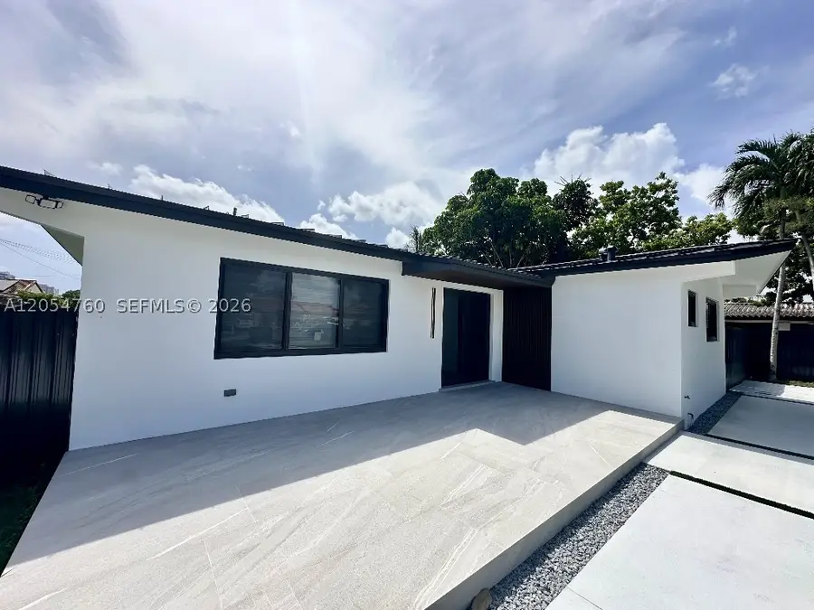 430 SW 100th Ave, Sweetwater, FL 33174 - #3