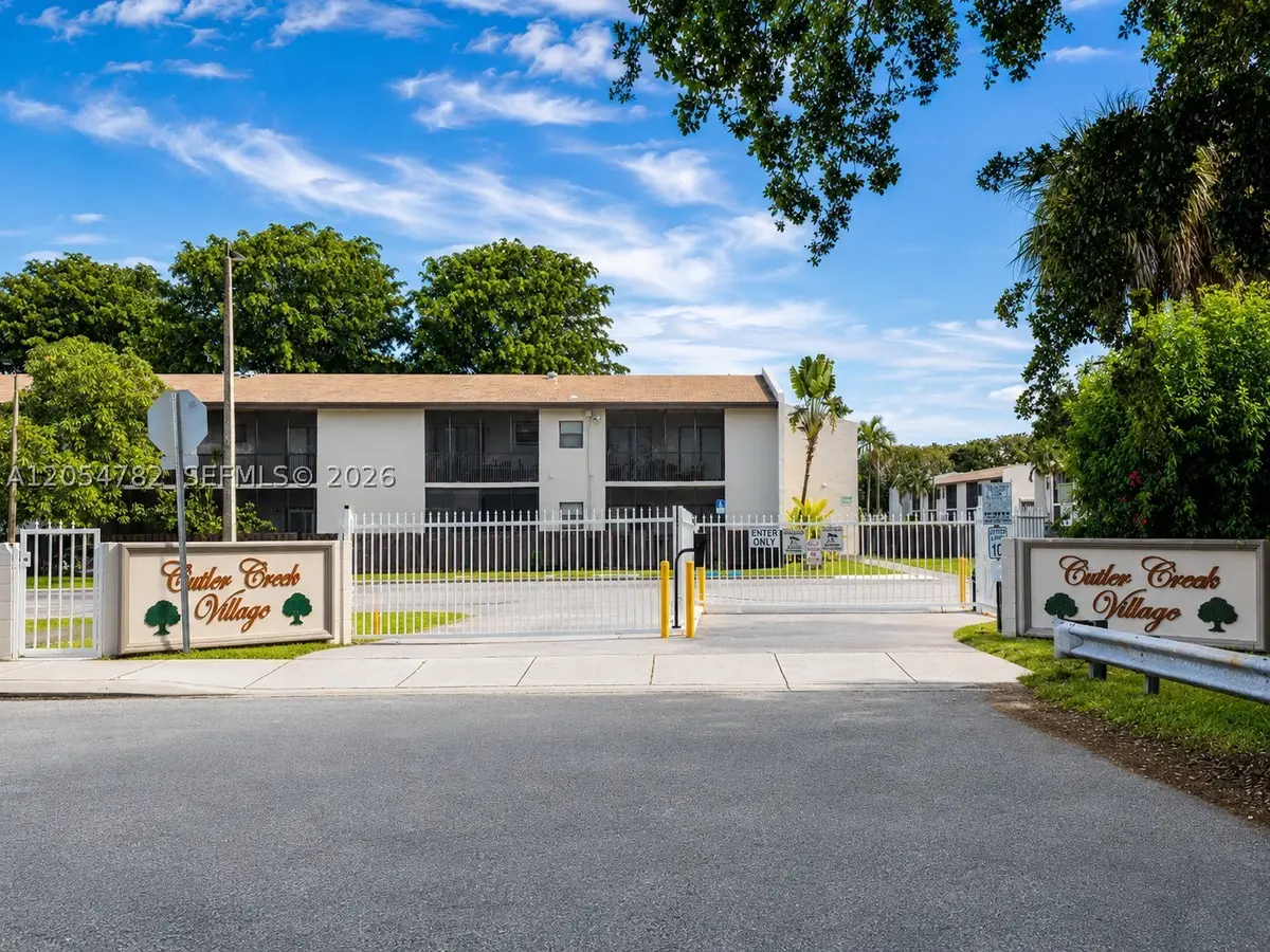 10370 SW 220th St #228, Cutler Bay, FL 33190 - #1