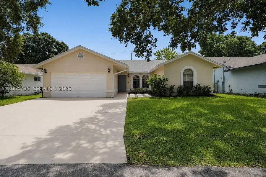 6610 NW 41st Ter, Coconut Creek, FL 33073 - #2